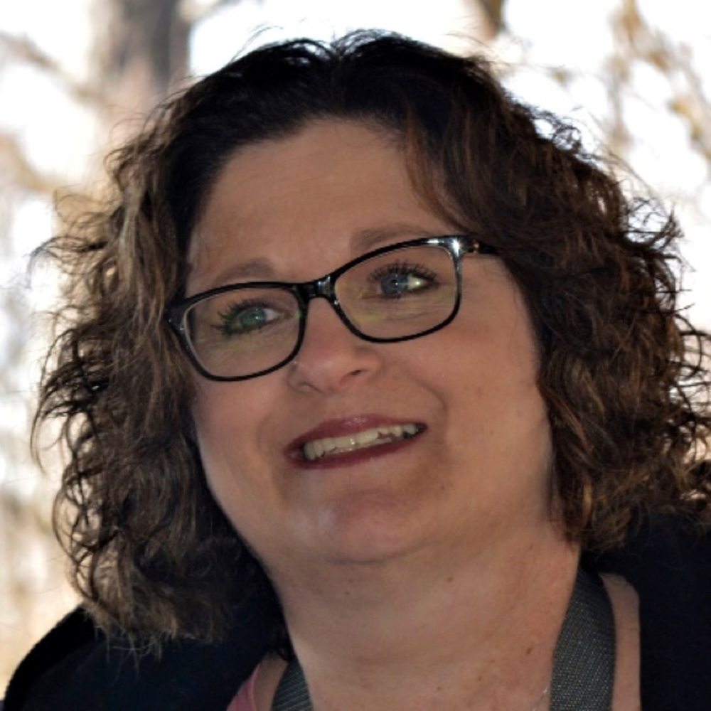 Meet your Posher, Gillian